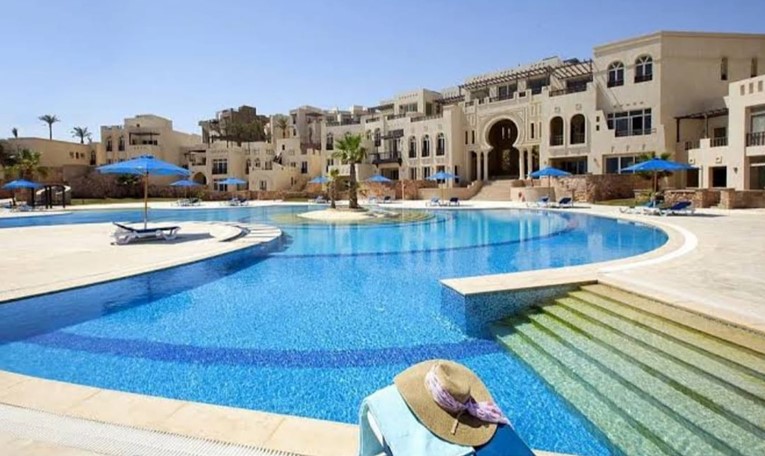 2 bedroom with private garden Veranda Sahl Hasheesh, Hurghada, Egypt 